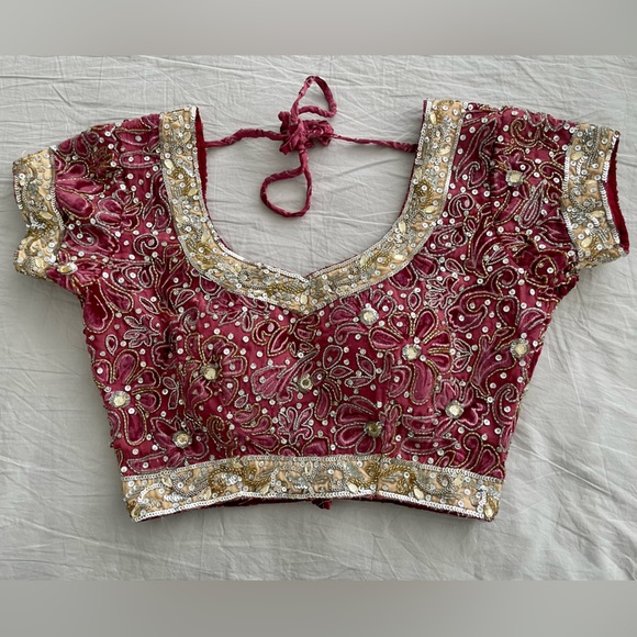 Beige net sari with burgundy velvet border and blouse (XS/S blouse) - Picture 4 of 7